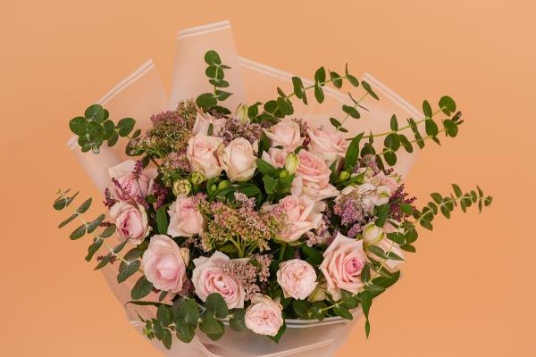 Pink Flowers Bouquet